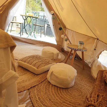 Luxury tent Le Jeklo